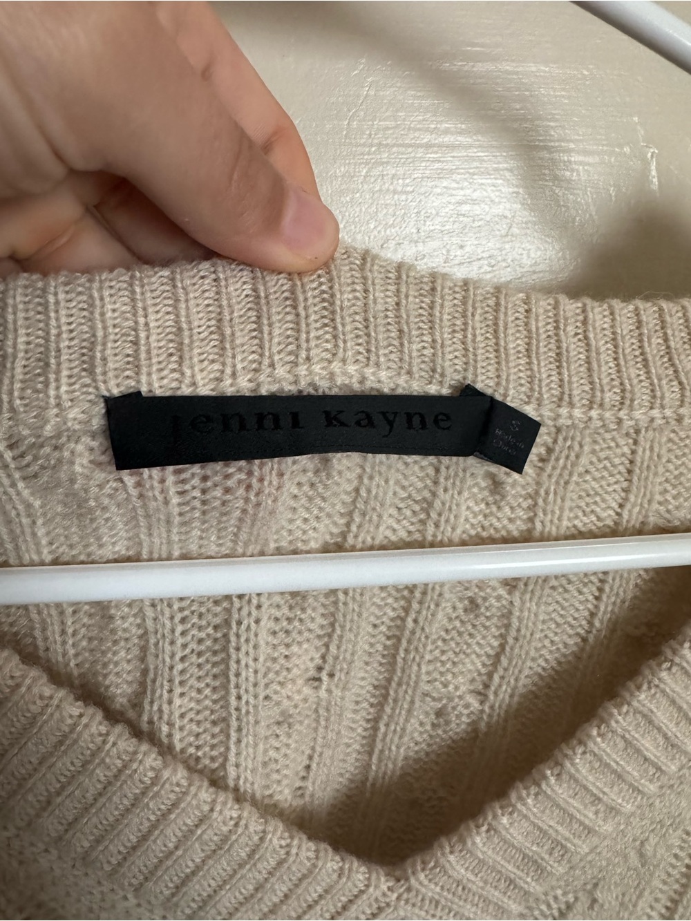 Jenni Kayne Nell V-Neck Sweater - Picture 2 of 3